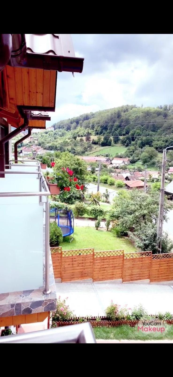 Gasthaus Casa Kugler Anina Luaran gambar